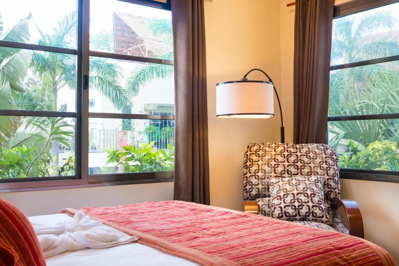 Alamos Inn Hotel Con Jacuzzi Y Piscina カンクン エクステリア 写真