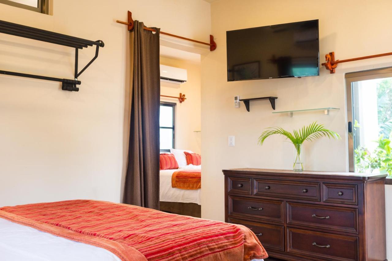 Alamos Inn Hotel Con Jacuzzi Y Piscina カンクン エクステリア 写真