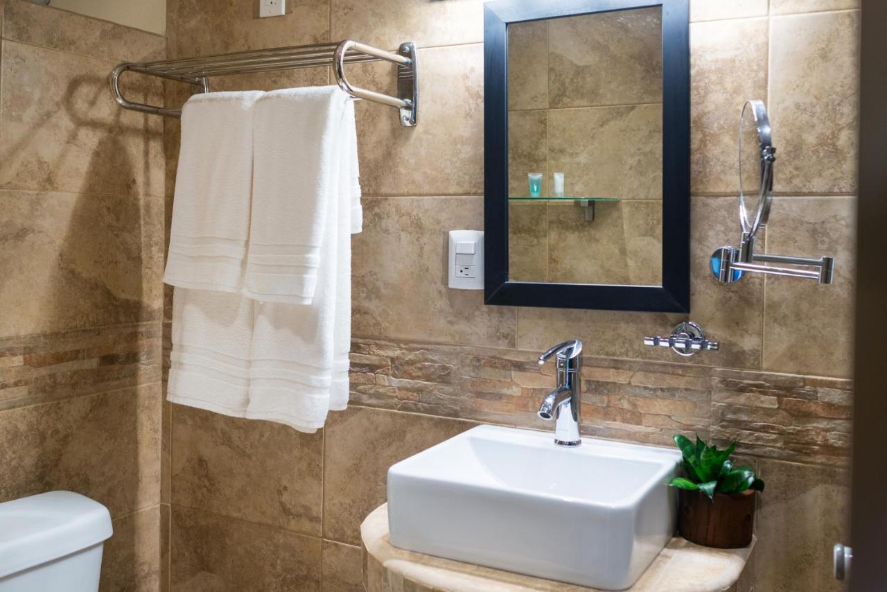 Alamos Inn Hotel Con Jacuzzi Y Piscina カンクン エクステリア 写真